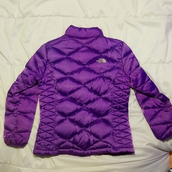The North face jacket, size medium, purple - Picture 2 of 2